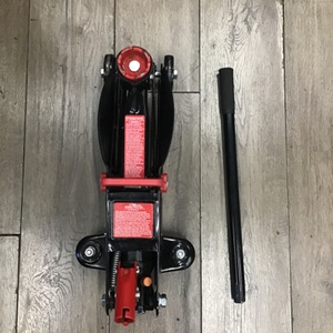HYPERTOUGH  2 TON FLOOR JACK