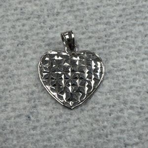 White Gold Heart Pendant 0.5g/10kt
