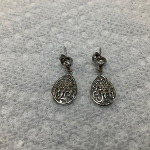 White Gold Dangle Earrings 2.2g/10kt 