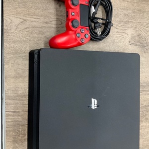 Sony PLAYSTATION 4 SLIM