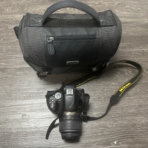 NIKON D5200 DIGITAL SLR CAMERA