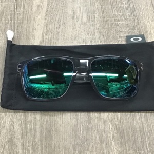 OAKLEY HOLBROOK POLARIZED SUNGLASSES
