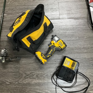 Dewalt DCF902