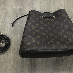 LOUIS VUITTON NEONOE