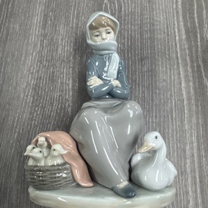 Lladro Duck Seller 1267