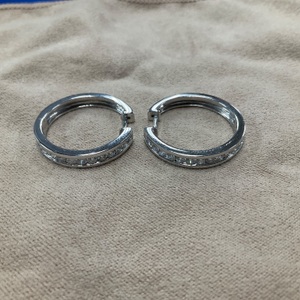 Female White Gold Hoops Earrings 8.2g/14kt 