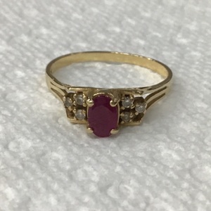 Gold 14kt Ruby & Diamond 1.48dwt Ring 