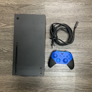 XBOX SERIES X W/ ELITE CONTROLLER
