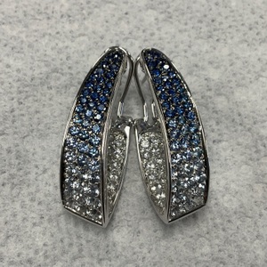 18K White Gold Gradient Blue Stone Earrings Gold 12.9gr