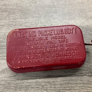 USA WWII CARLISLE MED KIT