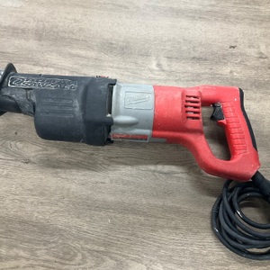 MILWAUKEE CORDED SAWZALL