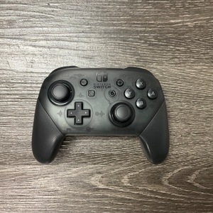 Nintendo BLACK PRO CONTROLLER