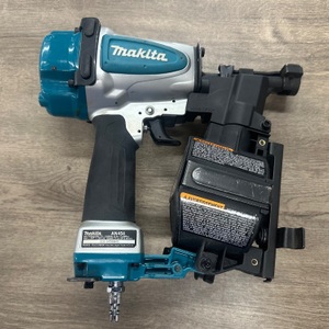 MAKITA 15° COIL ROOFING NAILER