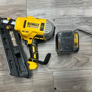 DEWALT 20V FRAMING NAILER