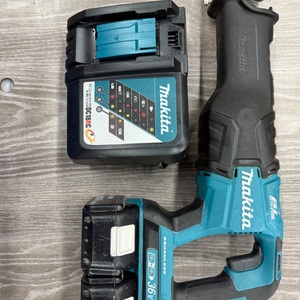 MAKITA XRJ06 RECIP SAW