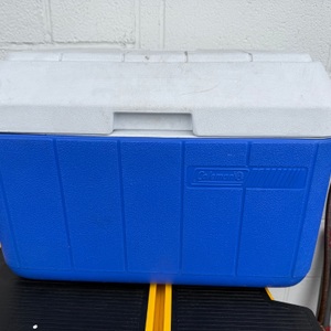 COLEMAN CAMPING COOLER