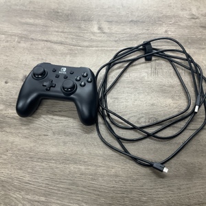 POWER A WIRED SWITCH CONTROLLER