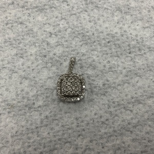 14K White Gold Diamond Square Pendant 2.2Gr