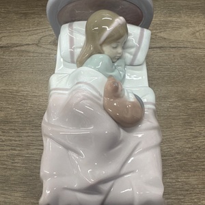 LLADRO 6540 Sleeping Girl