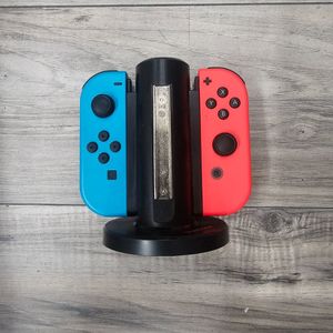 NINTENDO JOY-CONS CONTROLLERS