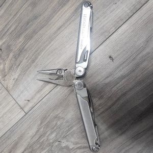 Leatherman WAVE+ Multitool
