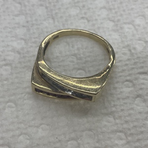 Gold 10kt Yellow 4.4gr Ruby & Diamond Ring 