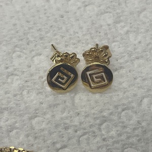 Yellow Gold Studs Earrings 1.1g/14kt 