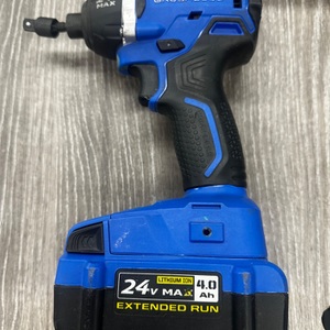 KOBALT 24V IMPACT W BATTERY