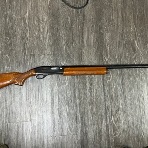 REMINGTON 1100 SEMI-AUTO SHOTGUN 12GA