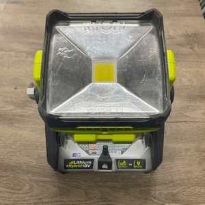RYOBI WORKLIGHT TOOL ONLY  P721
