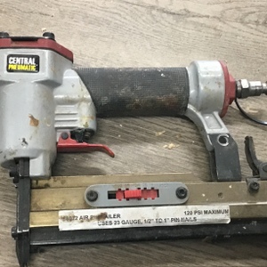 CENTRAL PNEUMATIC PIN NAILER