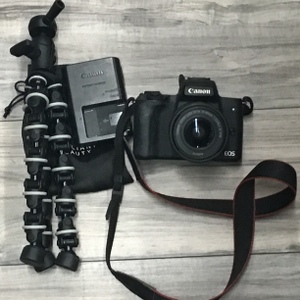 CANON EOS M50 WITH CHARGER AND TRIPOD