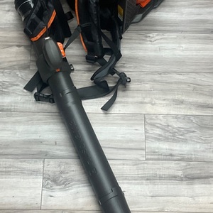HUSQVARNA BACKPACK LEAF BLOWER