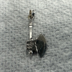 Gold 18kt 2.00GR Axe Pendant