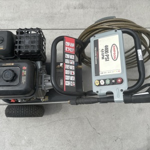 SIMPSON 4400 PSI PRESSURE WASHER PS60843