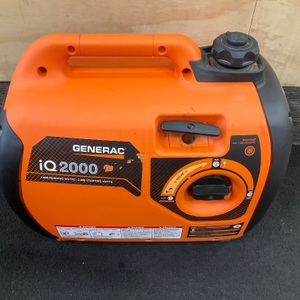 GERERAC IQ 2000 GAS POWERED INVERTER GENERATOR