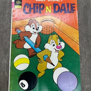 DISNEY CHIP & DALE COMIC BOOK