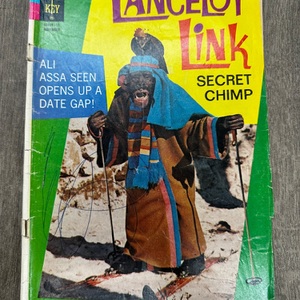 LANCELOT SECRET CHIMP COMIC BOOK