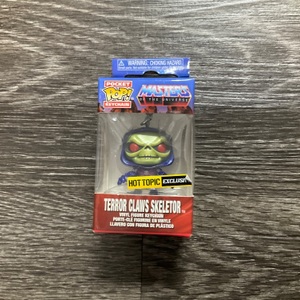 pocket pop keychain TERROR CLAWS SKELTOR
