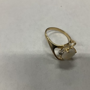 Gold 14kt Opal & Diamond Ring 2.9g/14kt 