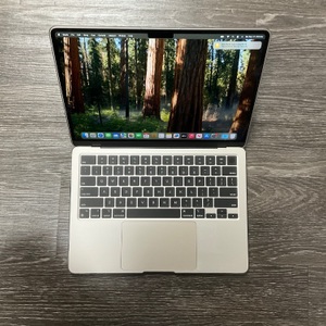 2024 MACBOOK AIR 13"
