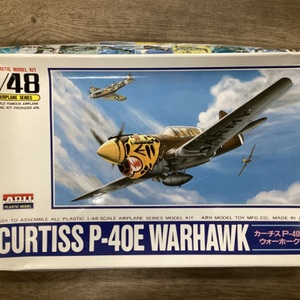 CURTISS P-40E WARHAWK