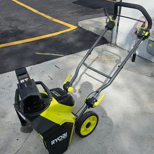 RYOBI RY40809VNM 40V SNOWBLOWER