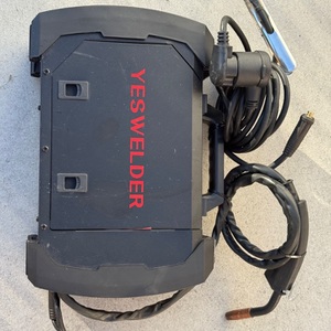 YESWELDER YWM-160 MIG WELDER