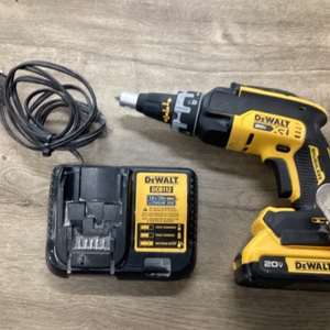 DEWALT 20V DRYWALL SCREWGUN
