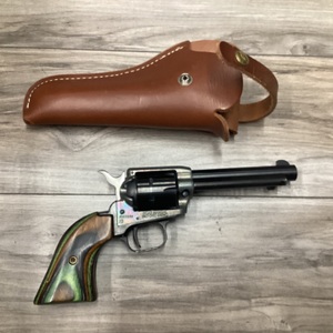 HERITAGE ROUGH RIDER .22LR WITH HOLSTER 