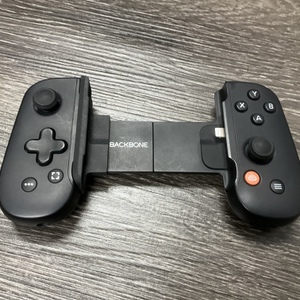 BACKBONE CONTROLLER FOR IPHONE