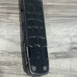 GERBER MULTI TOOL