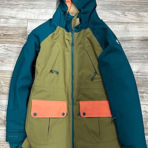 BURTON SNOWBOARDING JACKET