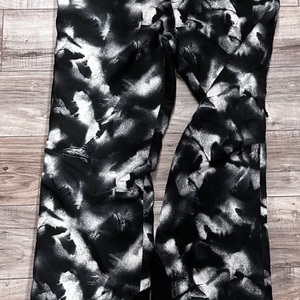 MARMOT SNOWBOARDING PANTS